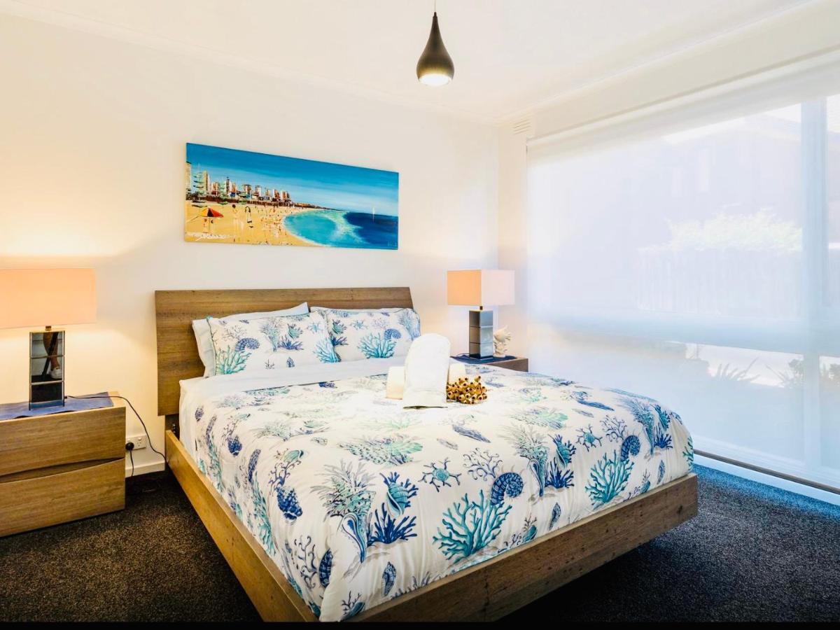 By The Beach Frankston Bagian luar foto